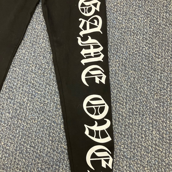 Dollskill current mood Game Over leggings - Picture 2 of 6